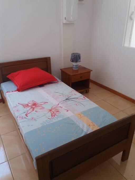 Location Saisonniere Le Clos Des Agrumes 생트 안느 외부 사진
